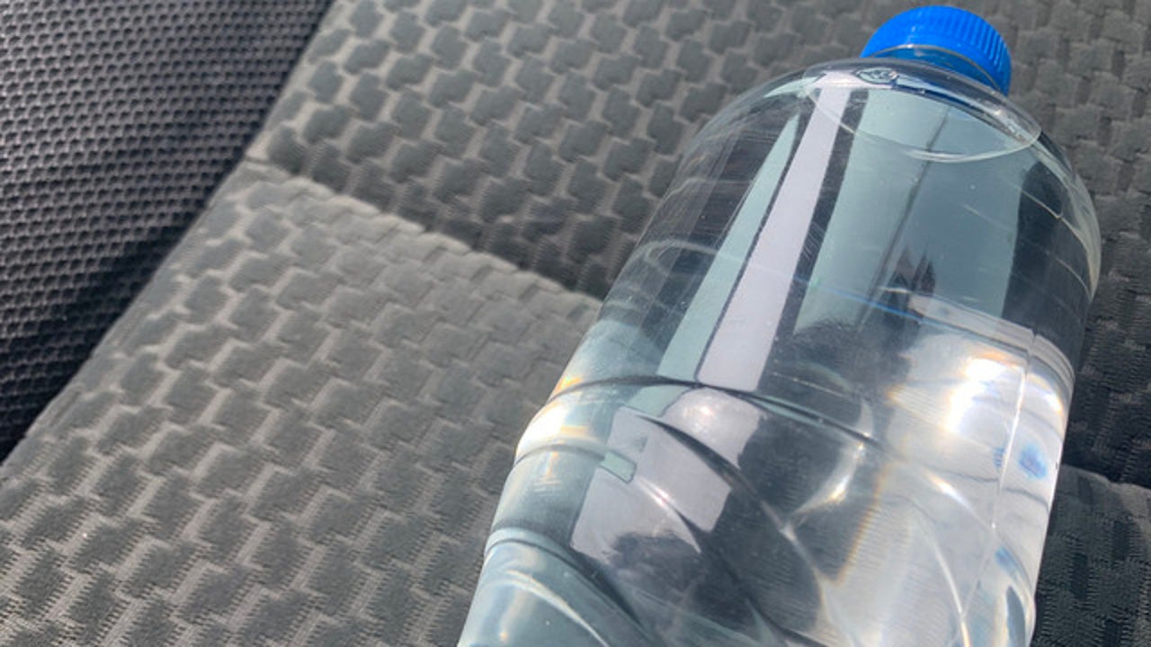 Firefighters warn leaving bottled water in your car could start a fire
