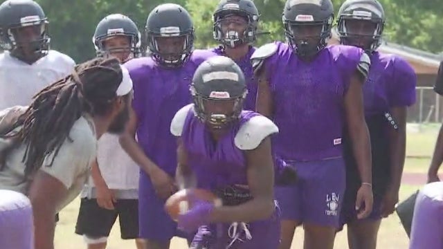 2019 FOX 7 Football Field Trip: LBJ