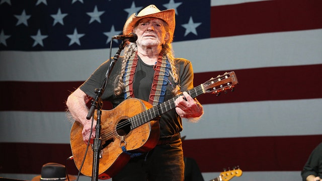 Willie Nelson cancels tour, cites ‘breathing problem'