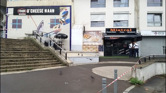 French waiter shot dead by angry customer over slow sandwich service