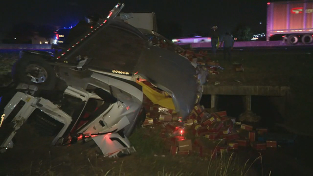 Truck carrying frozen chicken crashes on I-20