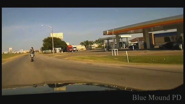 Police identify motorcyclist doing stunts while fleeing police in North Texas
