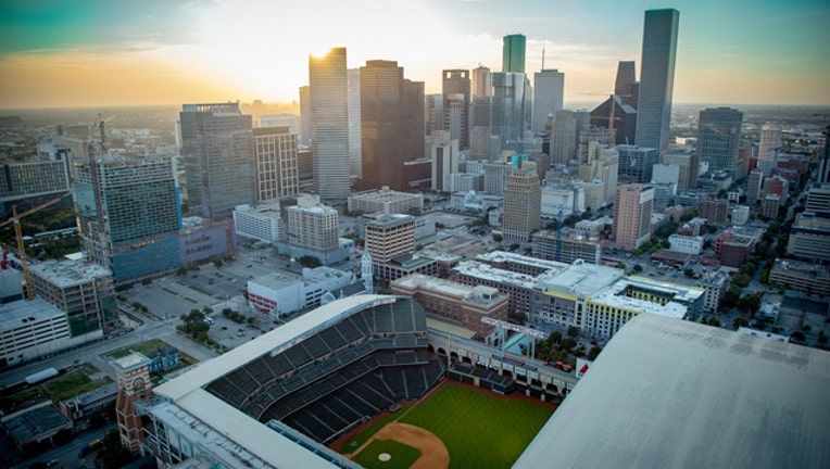23544974-Houston Skyline_1523392413484.jpg-408795.jpg