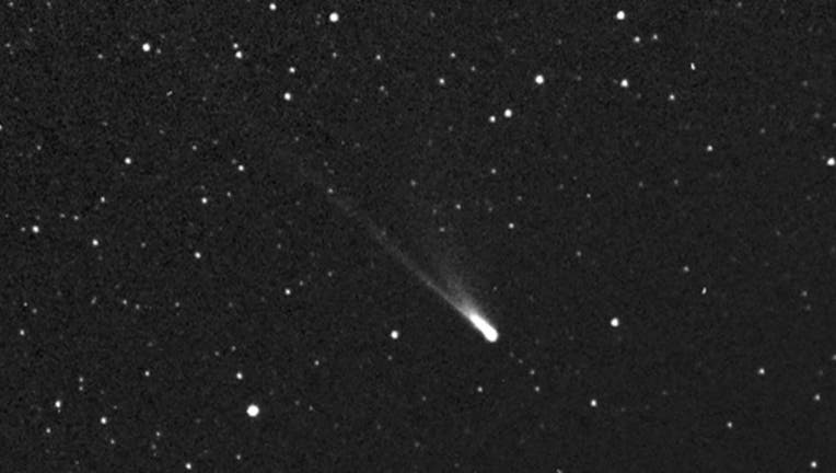 a92318cd-delta-aquarids-96p-machholz-nasa stereo-a_1564345584983.png-401385.jpg