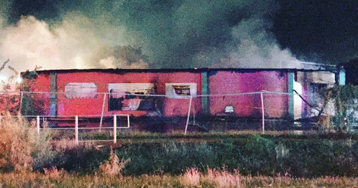 Crews battle fire in South Austin | FOX 7 Austin