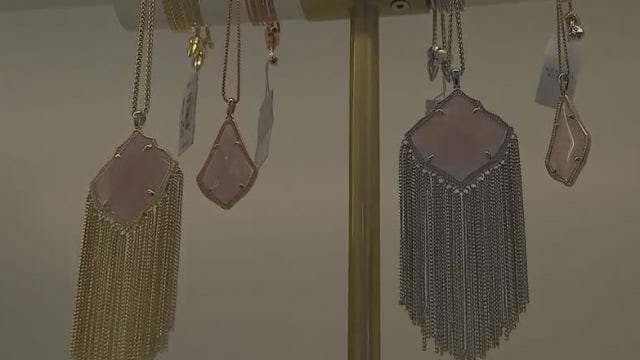 Kendra Scott fundraiser for metastatic breast cancer research