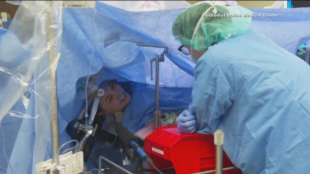 Hospital performs Dallas woman’s brain surgery on Facebook Live while she's awake