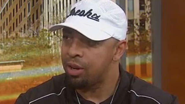 Former Longhorn standout Bo Scaife in studio