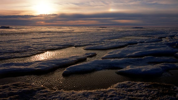 '65 consecutive days of near-darkness': Alaskan town won't see the sun until January