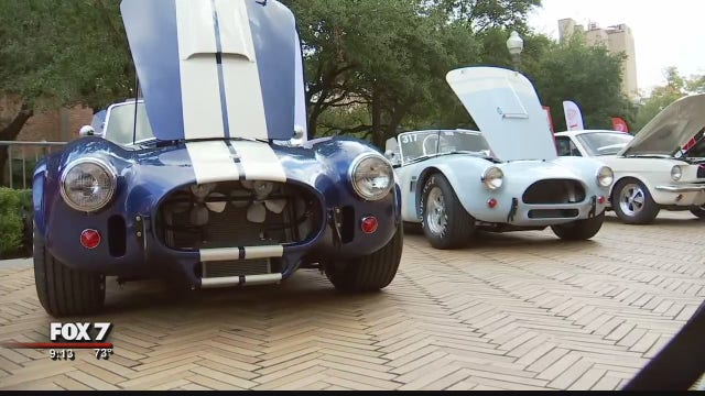 UT alum donates portion of vintage car collection to new engineering school named after him