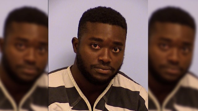 Round Rock man arrested for attempting to sell cocaine inside bar on Sixth Street