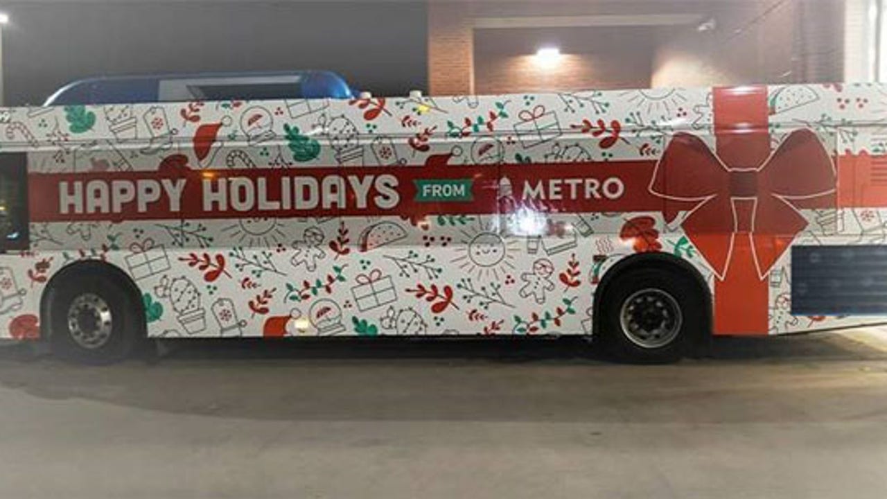 Capital Metro unveils new Holiday themed buses
