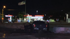 One killed after car catches on fire in South Austin