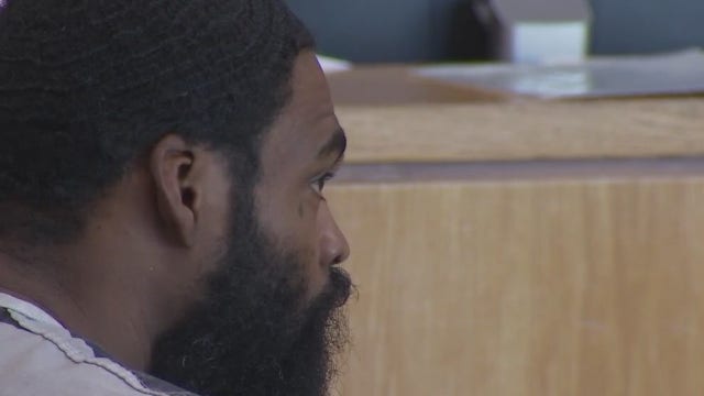 Man who attacked woman on Congress Avenue Bridge accepts plea deal