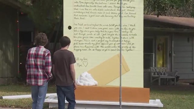 Holiday pie display in northeast Austin encourages people to connect