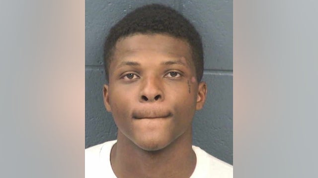 Police: Armed robber who 'face-planted' into Pizza Hut door left DNA