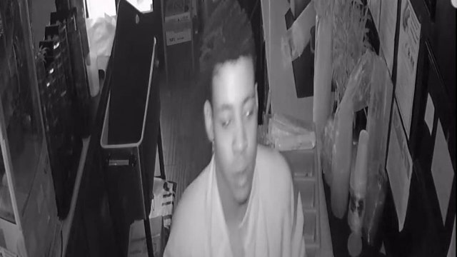 Restaurant thief cooks himself a meal before trashing cafe