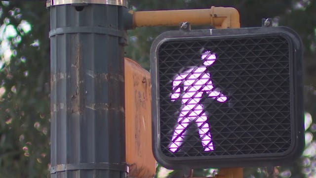 Austin Transportation to give pedestrians head start at some downtown crosswalks