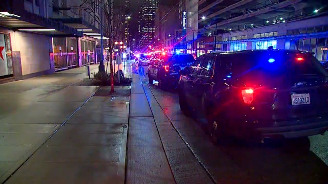 Police: 8 people shot, 1 dead in downtown Seattle
