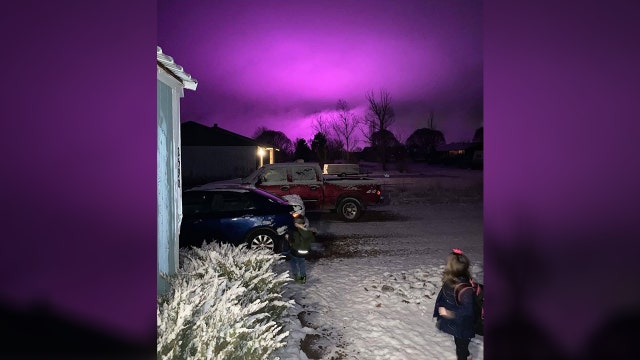 Sky above Arizona town glowed purple due to nearby marijuana farm: report