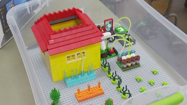 Students create system that can detect fires early and notify 911