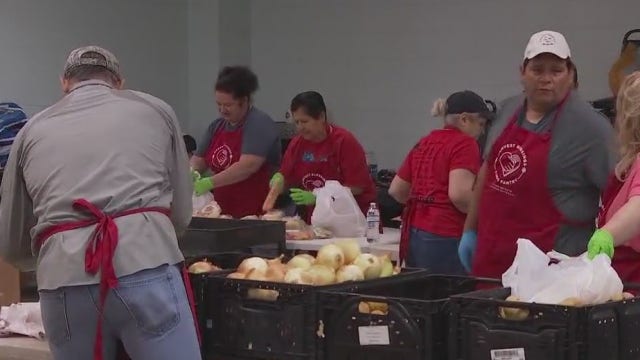 Austin community lends helping hand during COVID-19 outbreak
