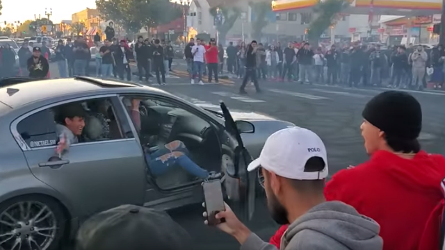 Crowds of 450 gather in Oakland for illegal sideshows during coronavirus pandemic