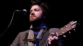 Austin-based singer songwriter Bob Schneider celebrates Texans staying home with video