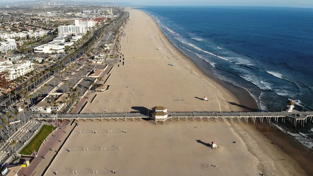 O.C. supervisors vote to keep county's beaches open