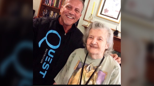 LA County reserve deputy loses mom to COVID-19