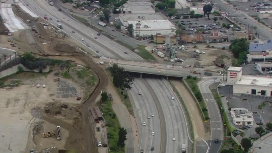 burbank-blvd-bridge-042420202.jpg