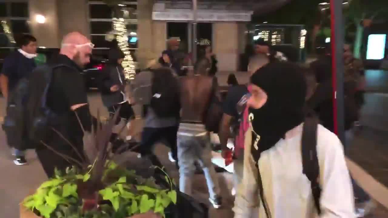 Weapon-wielding Man Left Badly Beaten By Gang Amid Dallas Protests ...