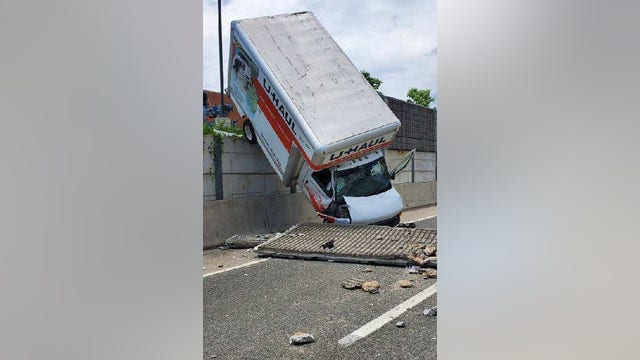 Oops! U-Haul driver crashes on Beltway ramp
