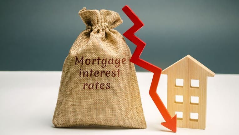 mortgage-interest-rate-drop-1124709325.jpg
