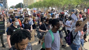 Thousands show up for peaceful protest in Downtown Dallas Saturday