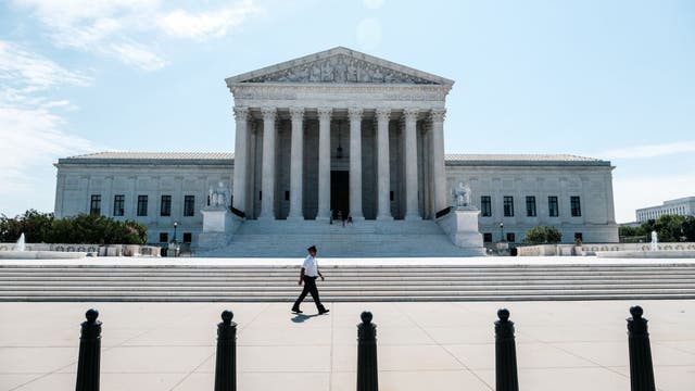 Justices rule for Trump administration in deportation case