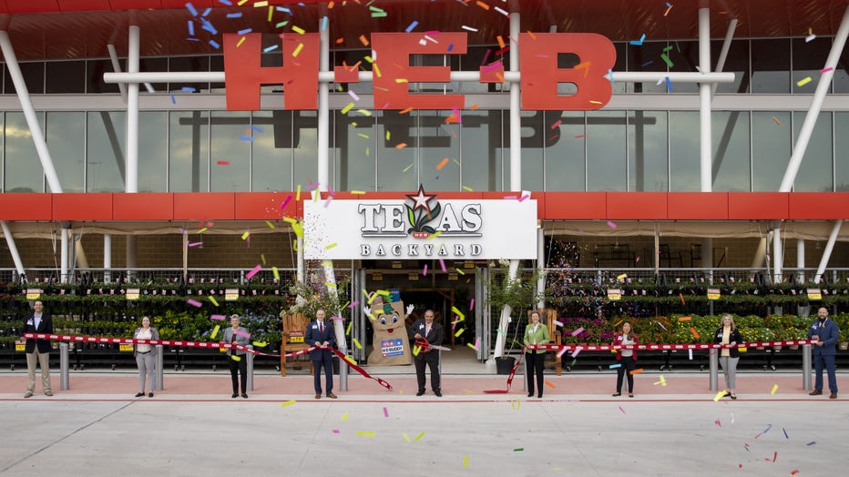 H-E-B Opens New Store In South Austin | FOX 7 Austin