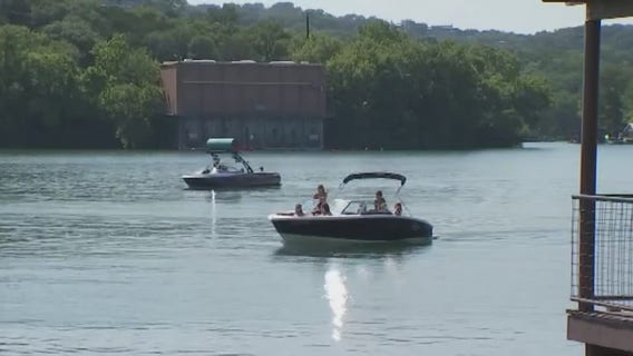 Rental boat companies hit especially hard by Travis County Parks closures