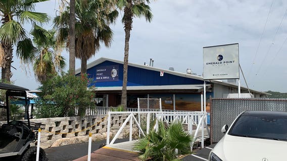 Push back sinks Lake Travis Vanilla Ice concert