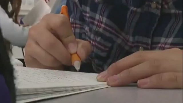 TEA says Texas schools must give parents option to choose remote learning in the fall