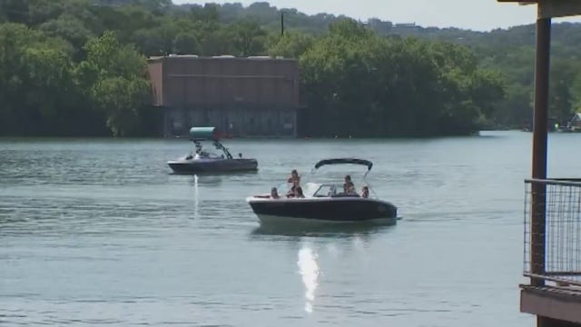 Rental boat companies hit especially hard by Travis County Parks closures