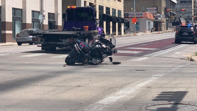 State trooper involved in crash near protest in downtown Austin