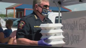 Hays County law enforcement gives free BBQ plates to community