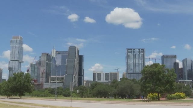APH provides COVID-19 update to Travis Co. Commissioners Court