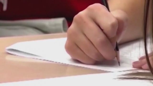 Austin ISD School Board votes to delay start of school