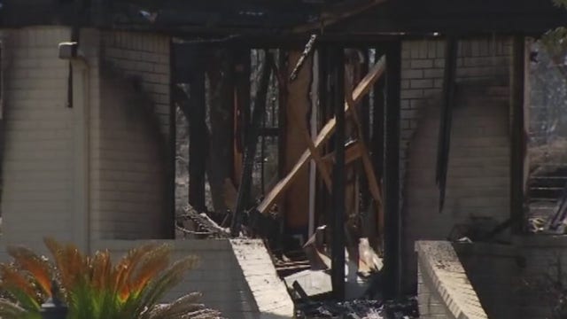 Grass fire near Horseshoe Bay burns 400 acres