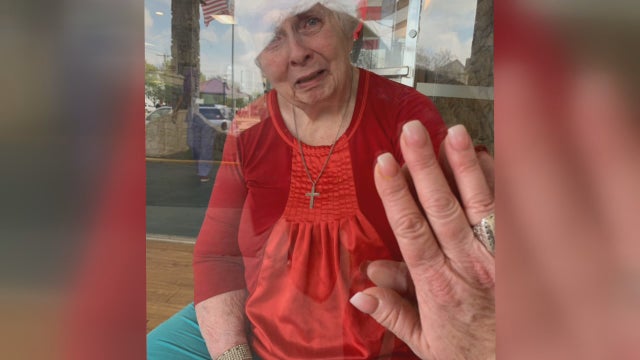 North Texas family decides to take their mom out of nursing home after months of no physical contact