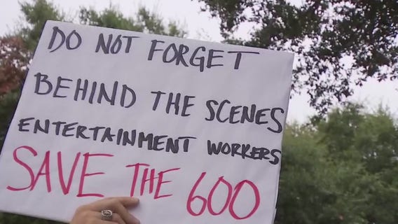 Austin’s unemployed entertainment workers demand Congress pass new stimulus package