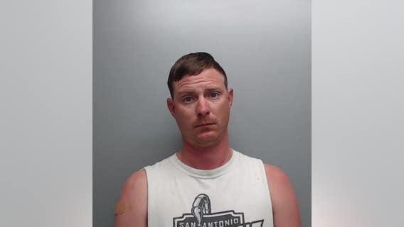 Driver arrested after leading deputies on pursuit in Wimberley