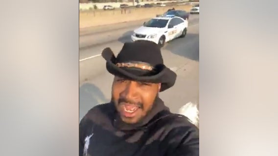 Dread Head Cowboy's horse may need to be euthanized after Dan Ryan protest: prosecutors